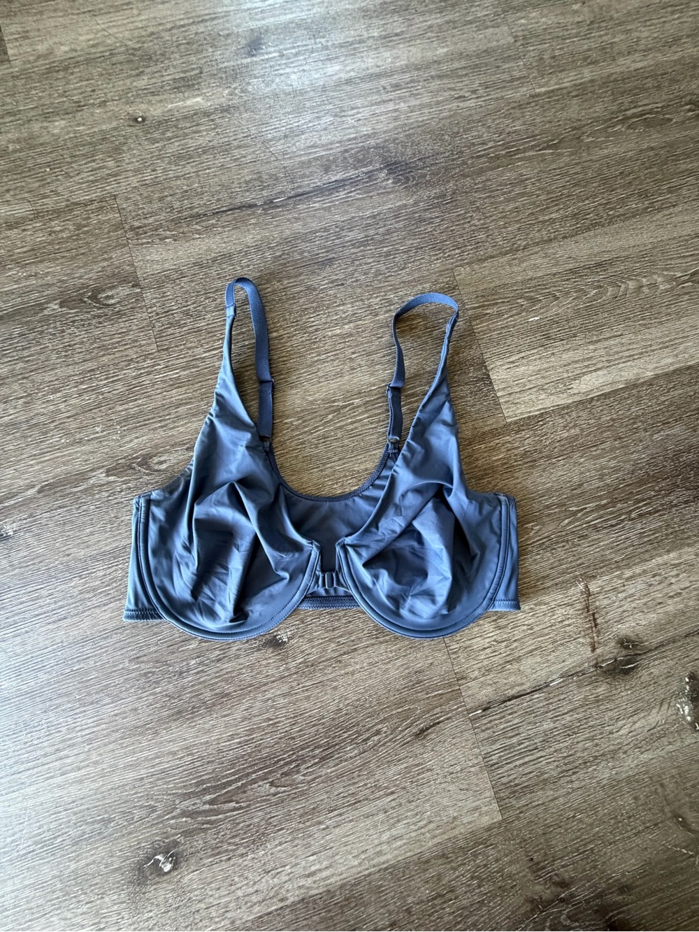 Everyday Support Underwire Bra in Slate Gray